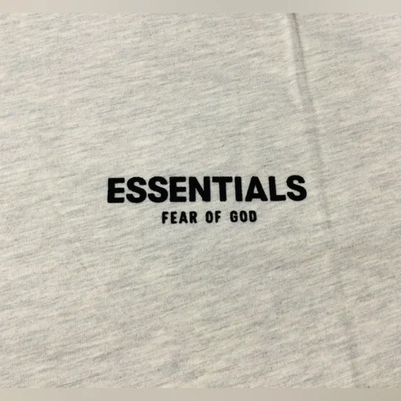 Essentials Fear of God Men's Light Oatmeal Short Sleeve T-Shirt - Picture 2 of 11